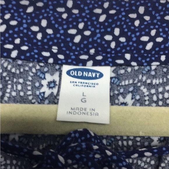 Old Navy sleeveless top - Picture 5 of 6